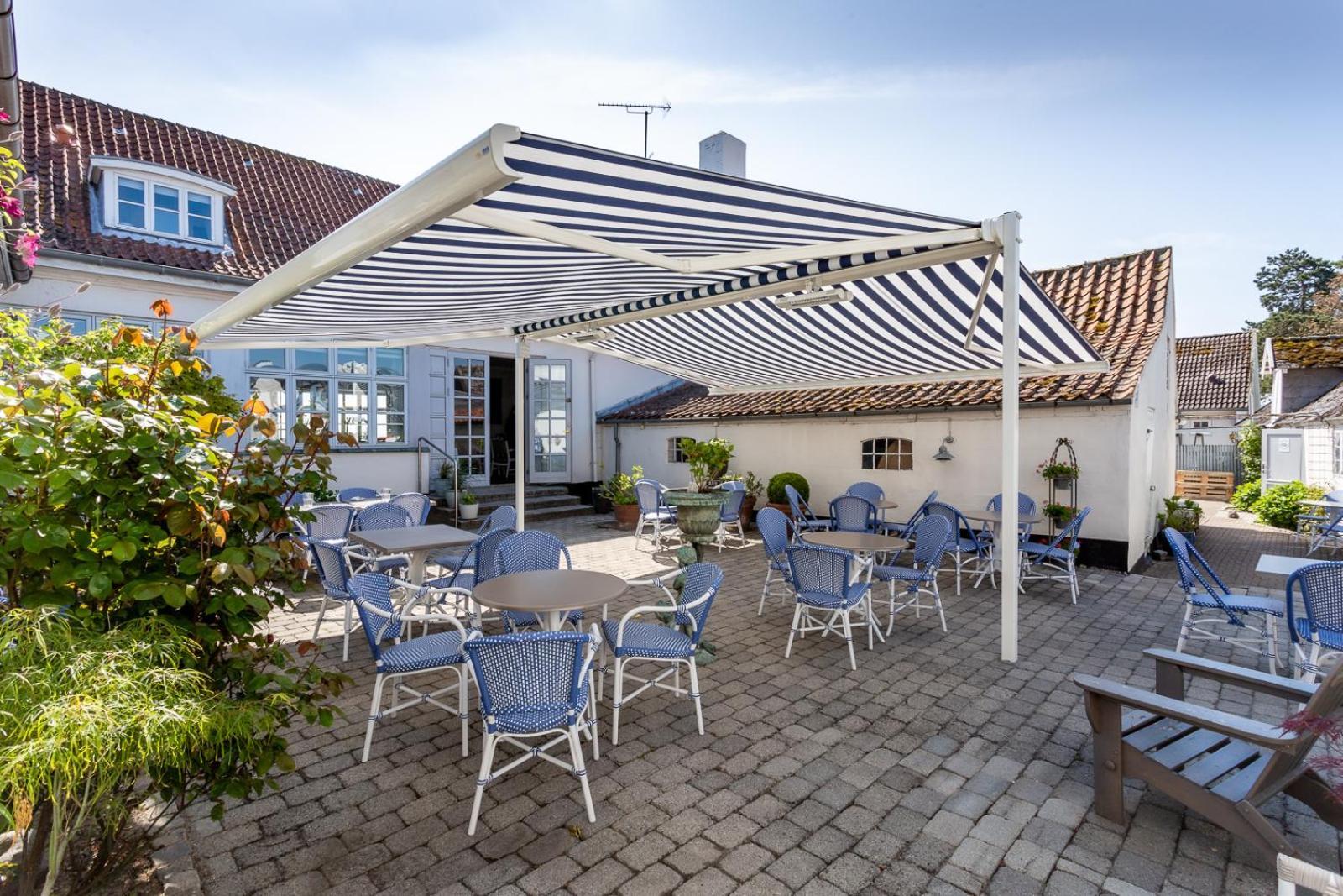 Rodvig Kro Og Badehotel מראה חיצוני תמונה